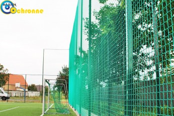 Siatki Siedlce - Siatka ochronna - ogrodzenie boiska sportowego - 8x8, 5mm dla terenów Siedlce